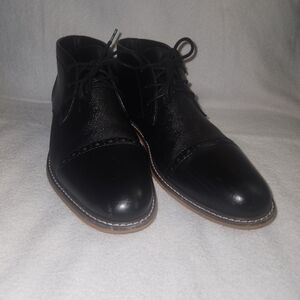 Bar III Allan Chelsea Boots M11, Leather, Retail $150+, OPEN TO OFFERS